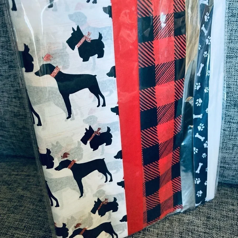 NWT Christmas Dog Specialty Print Holiday Tissue Paper